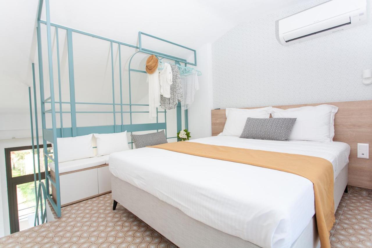 Aella Apartments Nikiti  Eksteriør billede