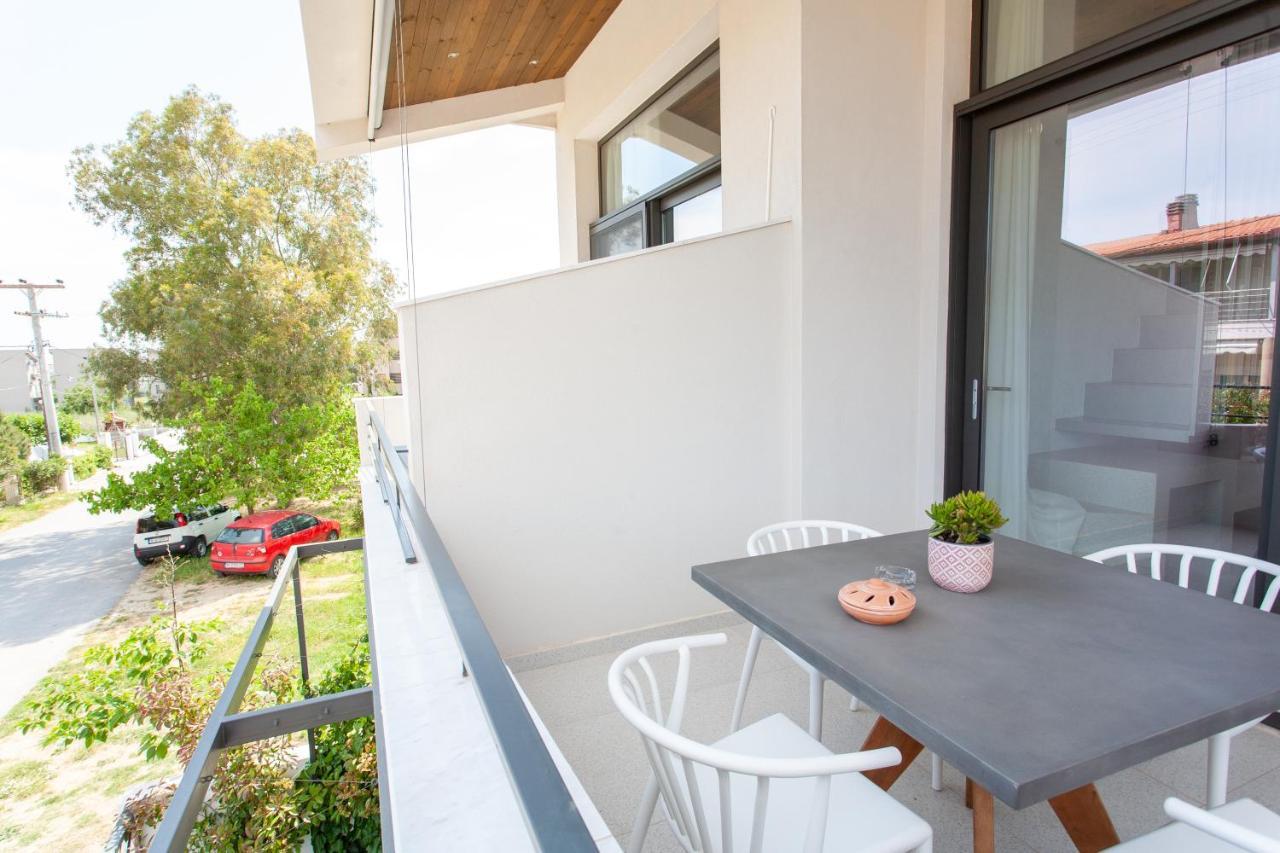 Aella Apartments Nikiti  Eksteriør billede