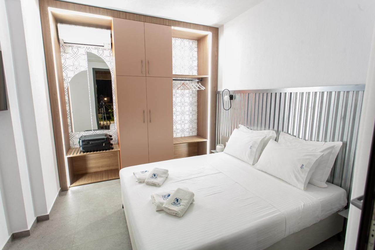 Aella Apartments Nikiti  Eksteriør billede
